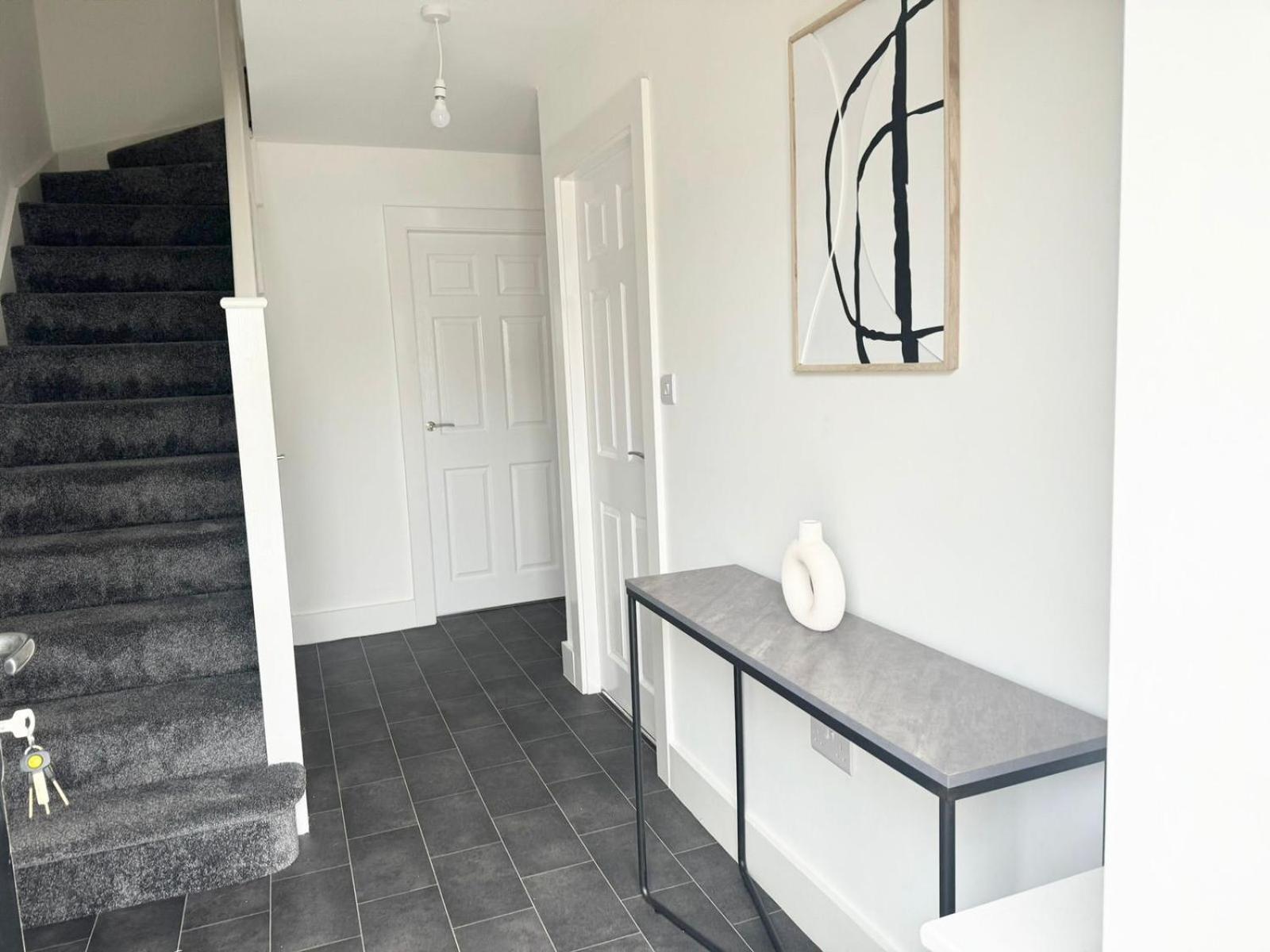 Spacious 4-Bed Semi-Detached Home With Garden Liverpool Eksteriør billede